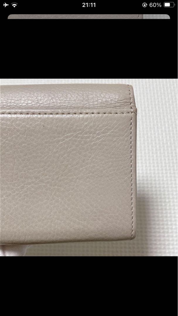 未使用HIROFUヒロフレザー二つ折り財布　センプレ　ライトグレー 「H」ロゴ