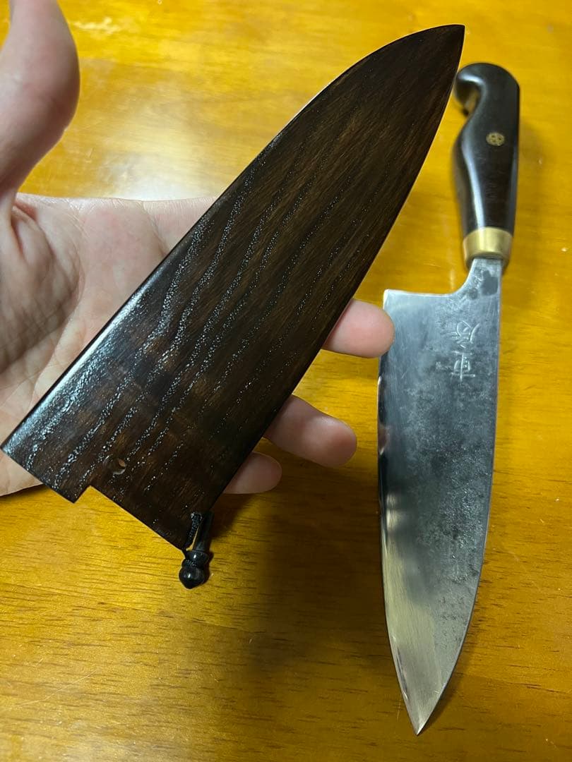 重房作の手作り三徳包丁