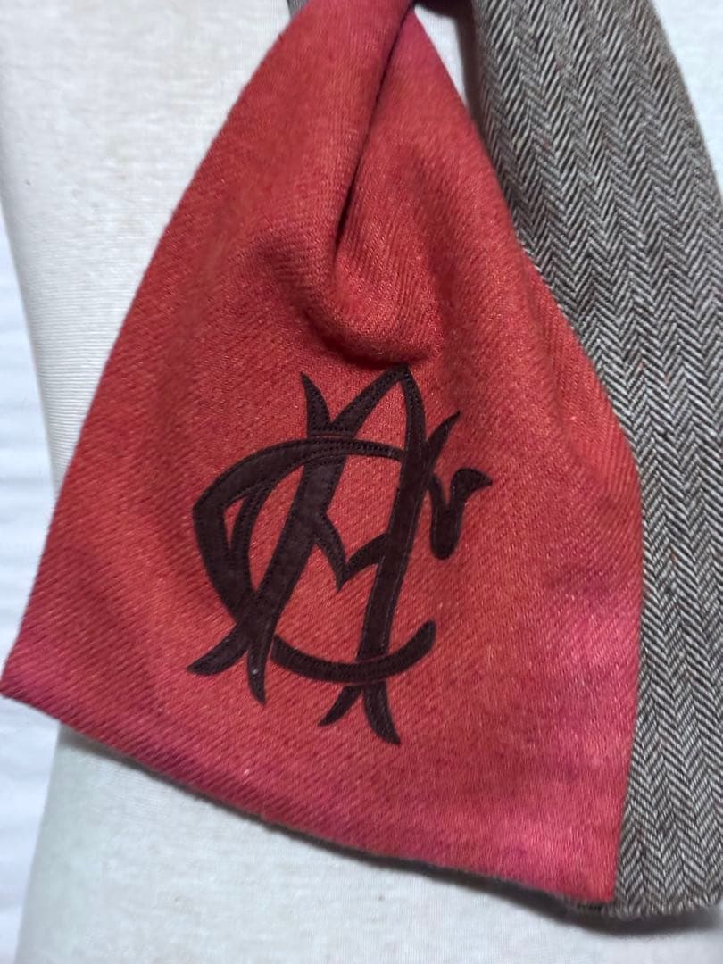 ADJUSTABLE COSTUME ヘリンボーンマフラーリバーシブル美品