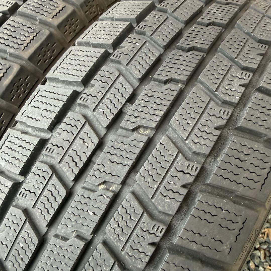 195/65R15グッドイヤースタッドレスタイヤ４本ヴォクシープリウスセレナ他