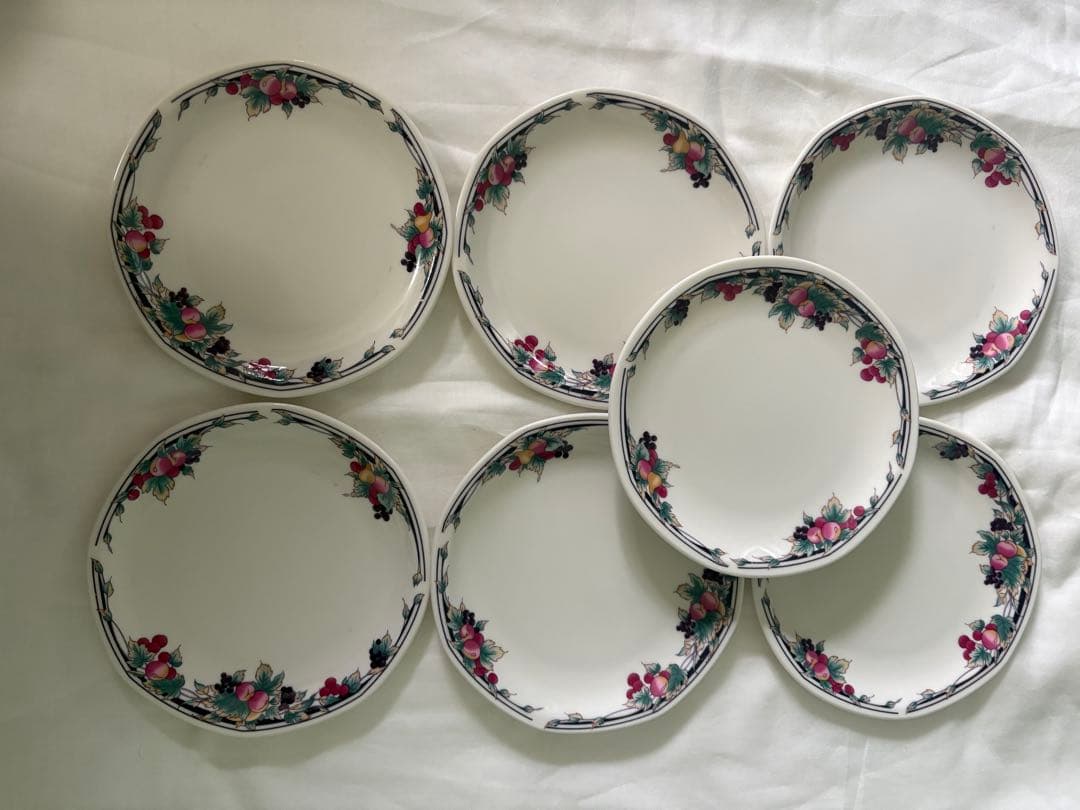 ロイヤルドルトン　オータムズ　グローリー　フルーツ柄皿 7枚セット