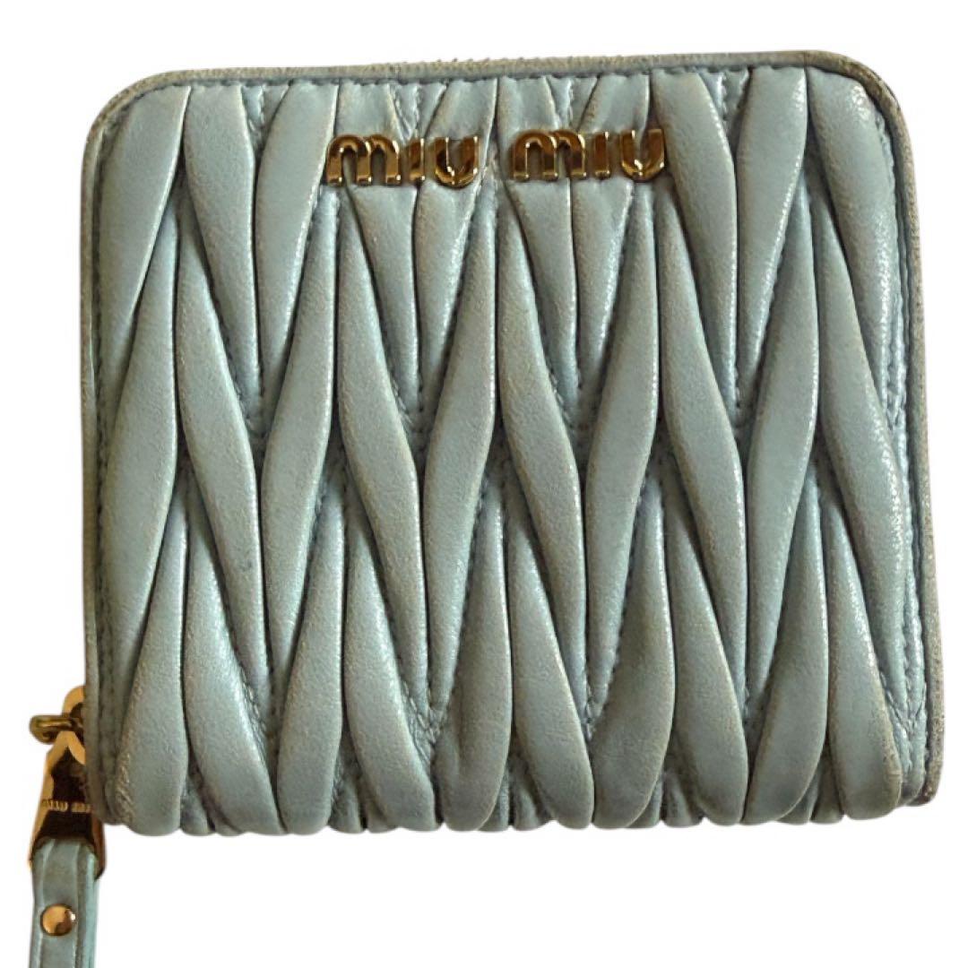 L*t様 miumiu マテラッセ 2つ折り財布