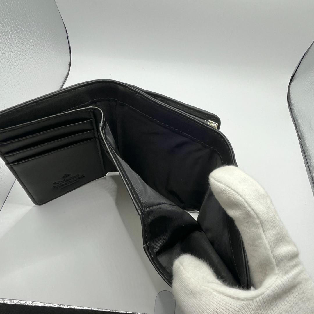 ぽんきち様　Vivienne Westwood がま口 マット 折財布