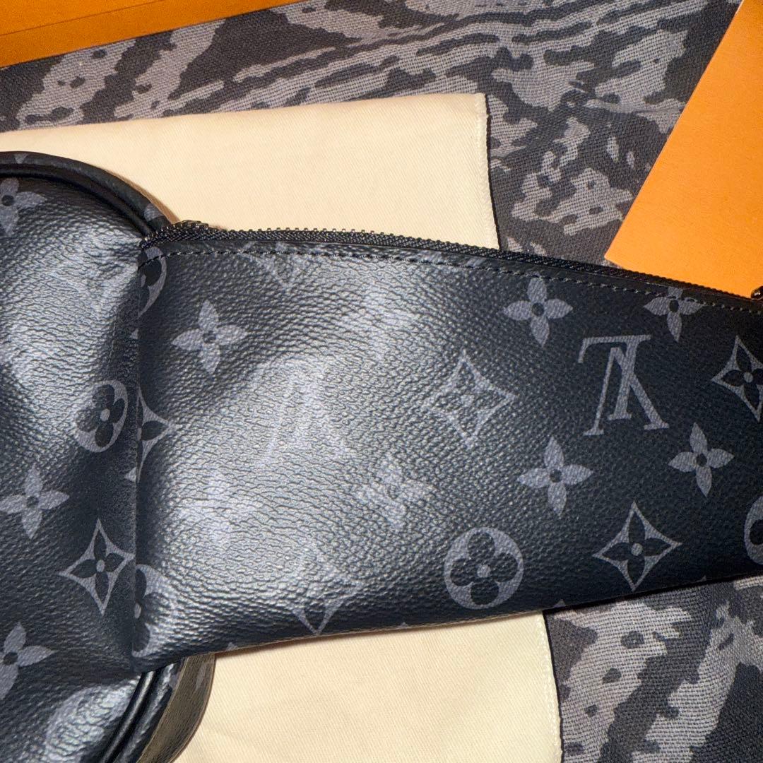 【美品】ルイヴィトン バムバック M42906