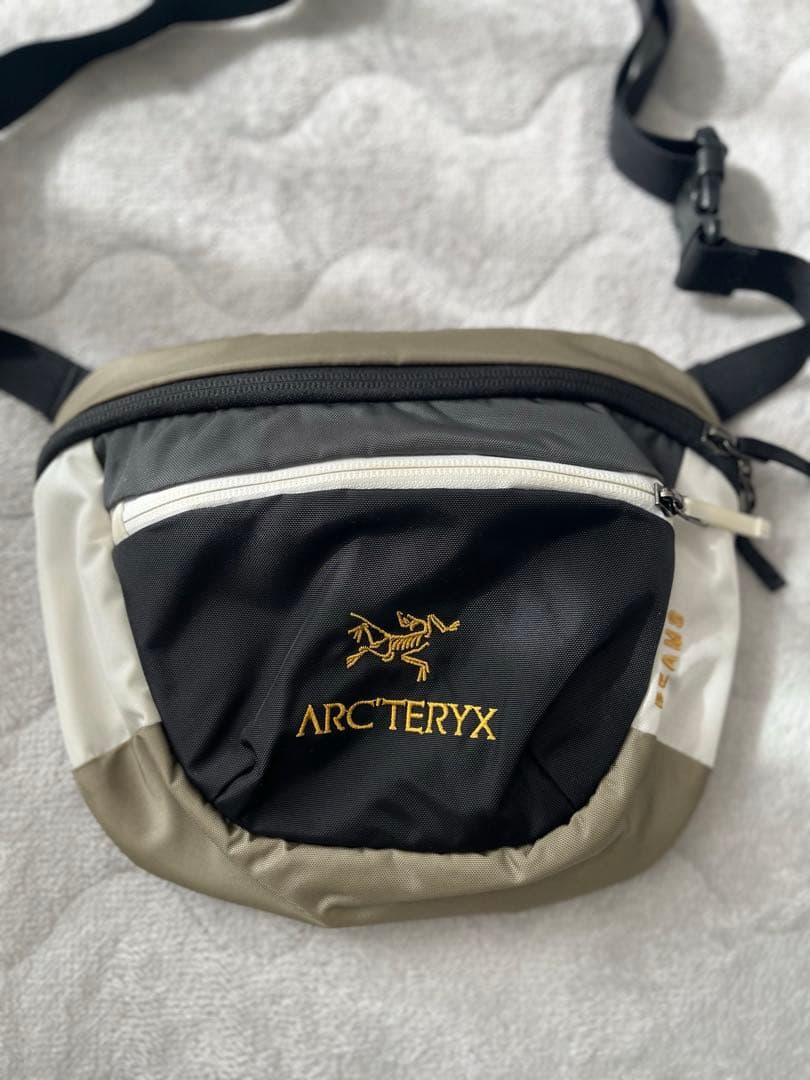 ARC'TERYX BEAMS mantis2 ボディバッグ・ウエストポーチ