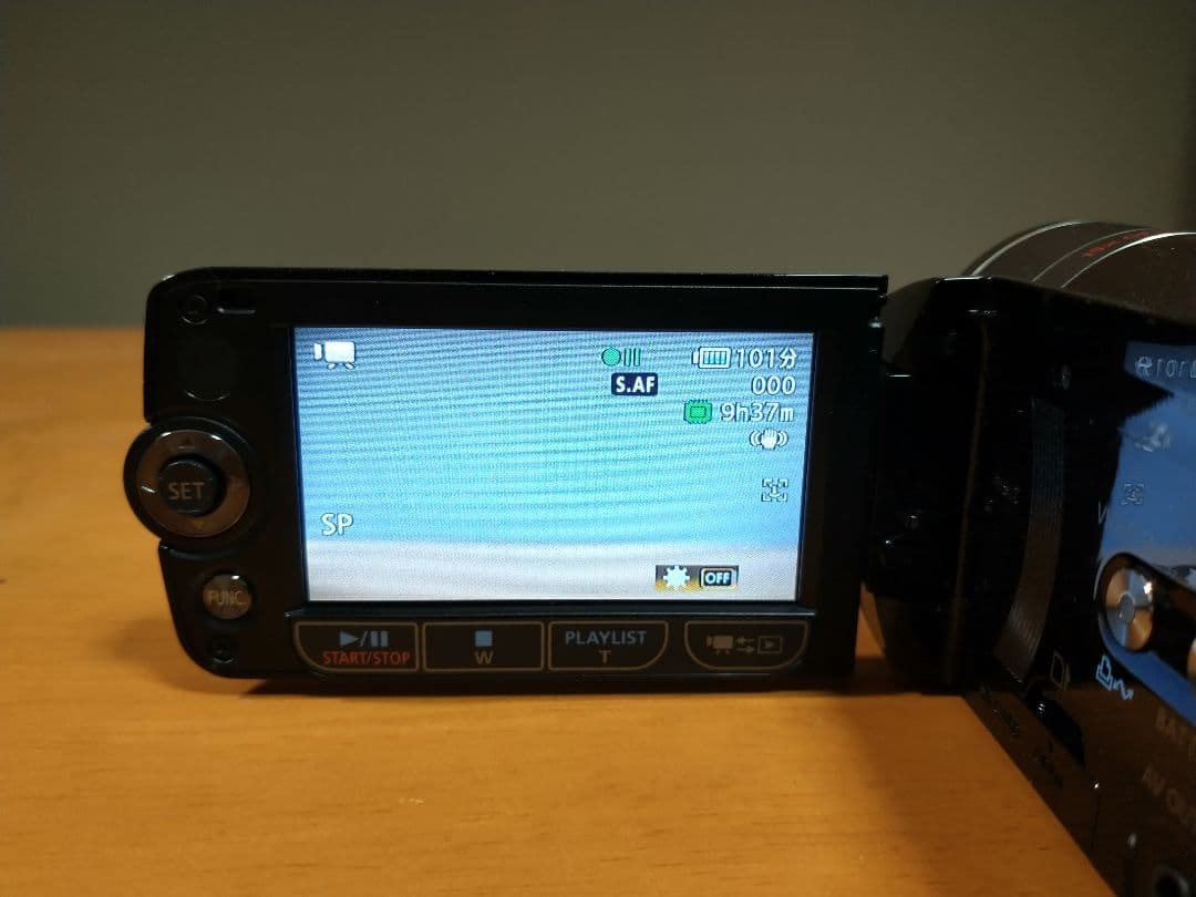 Canon HD ビデオカメラ ivis HF20 ＆ソフトキャリングケース