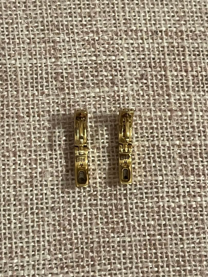 TOM WOOD Nova Huggies Gold ピアス　トムウッド