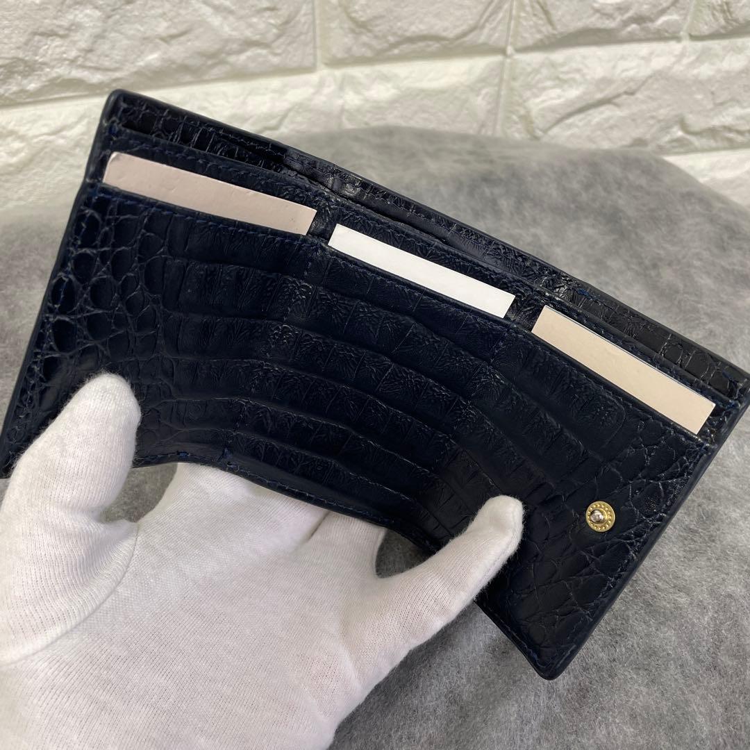 ナイルクロコダイル、三つ折り財布、コンパクト、本革、ブラックネイビー　内側型押し