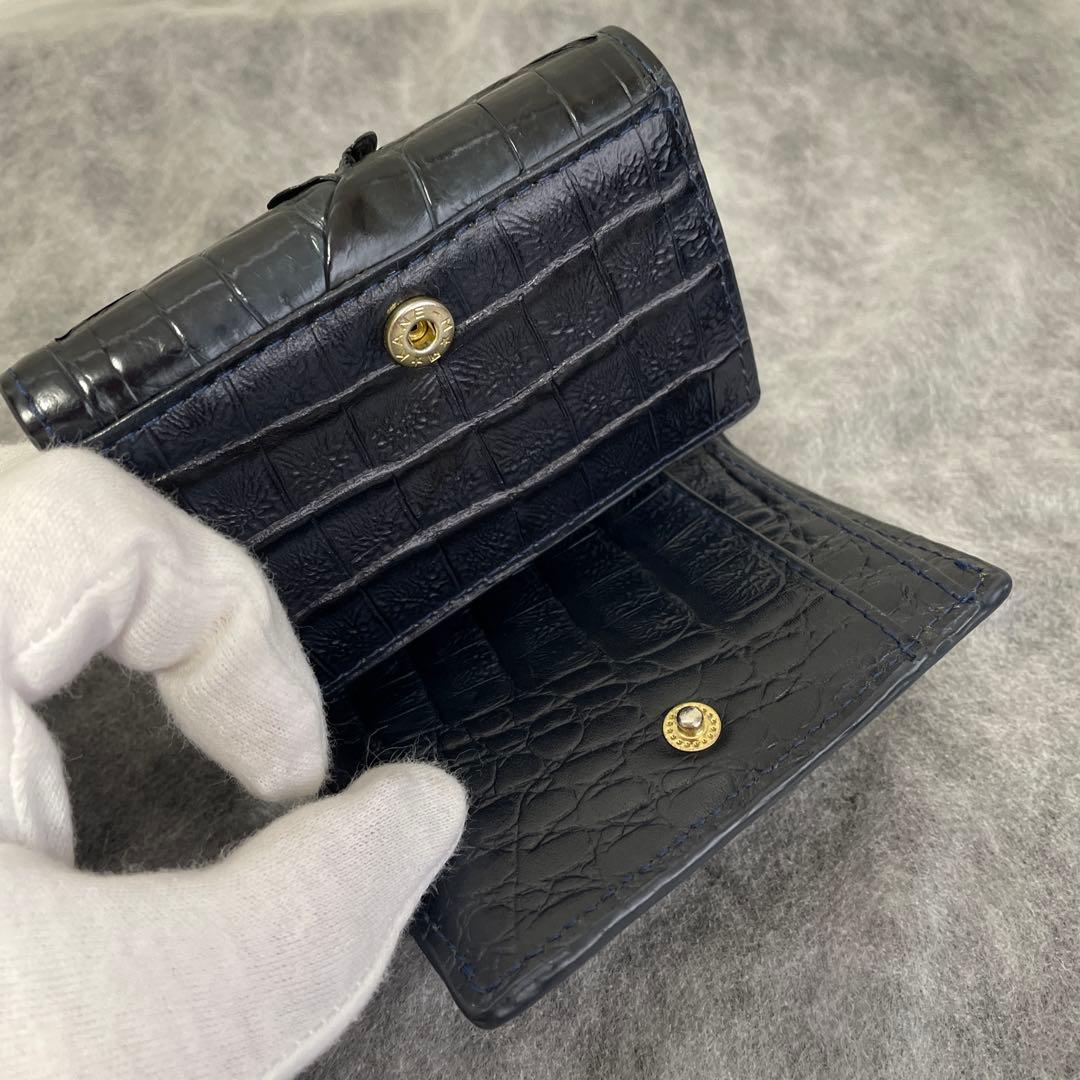 ナイルクロコダイル、三つ折り財布、コンパクト、本革、ブラックネイビー　内側型押し