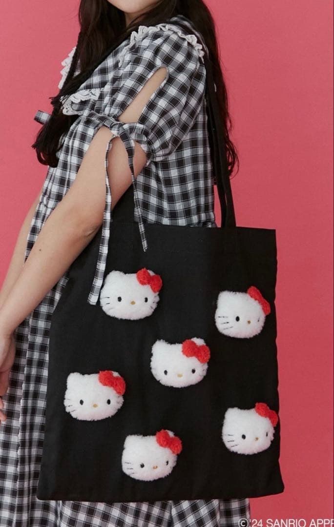 新品タグ付き merry jenny ハローキティ もこもこトート サンリオ