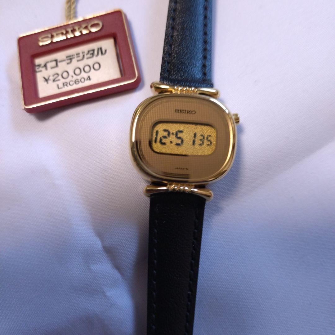 桜さん専用、セイコーデジタル LRC604 女持ち腕時計