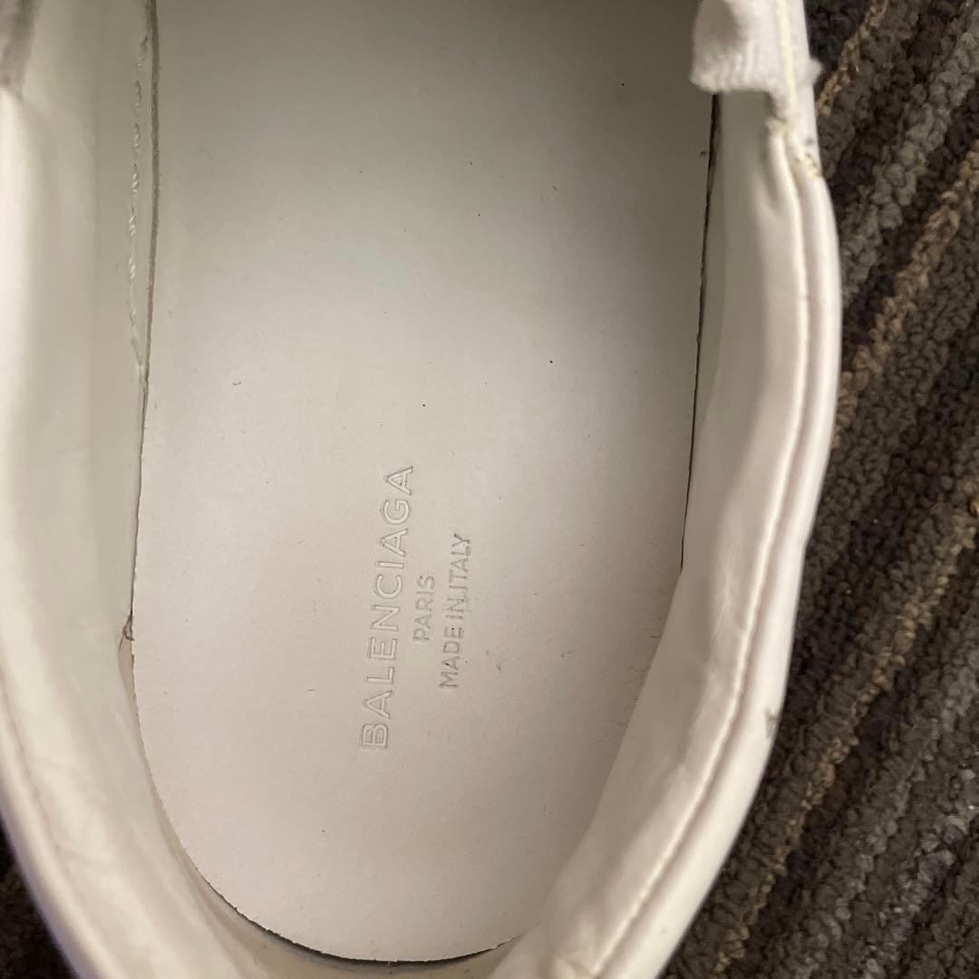 BALENCIAGA ホワイト スリッポンスニーカー