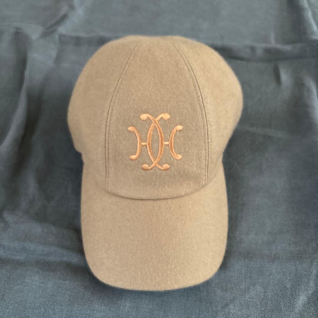 HERMES エルメス　キャップ 57 キャメル　ロゴ