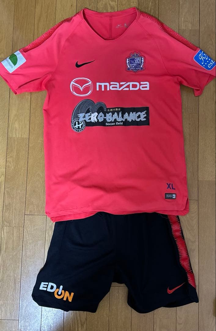 サンフレッチェ広島　2019 FPプラクティスウェア　XL