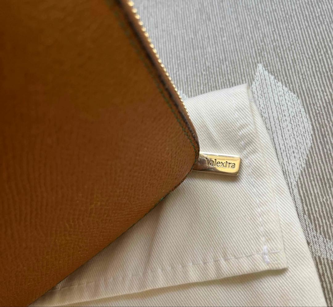 ヴァレクストラ ラウンドファスナー 長財布 ブラウン レザー Valextra