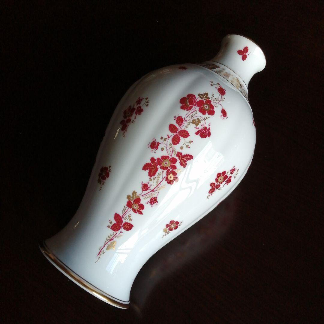 大倉陶園　金彩赤花画花瓶　35cm