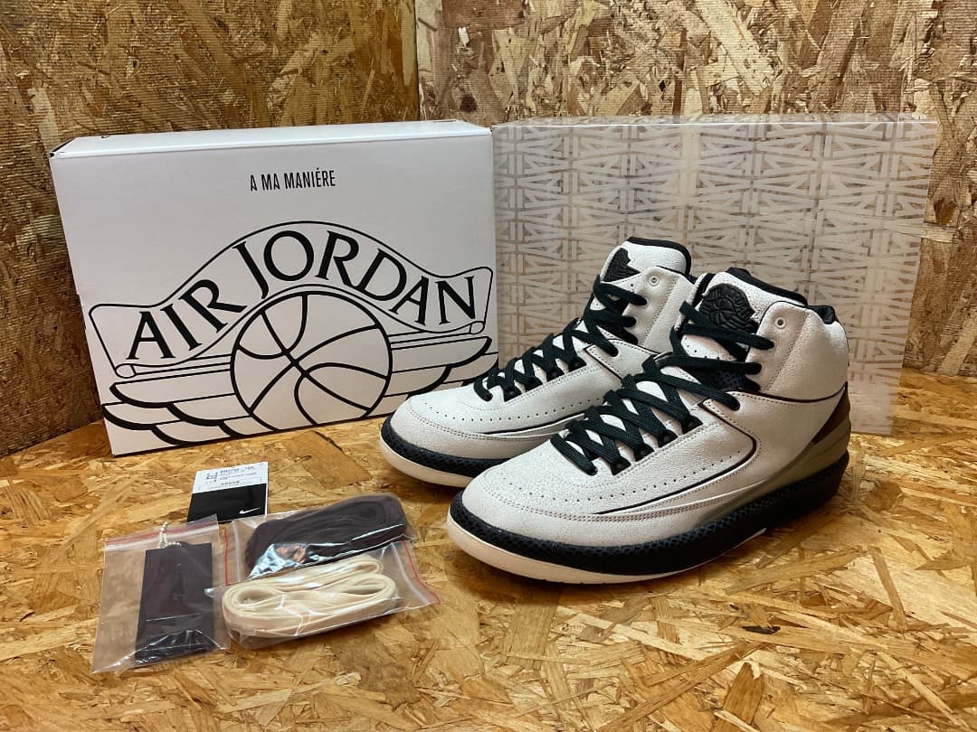 美品 ナイキ × アママニエール DO7216-100 エアジョーダン2 レトロ