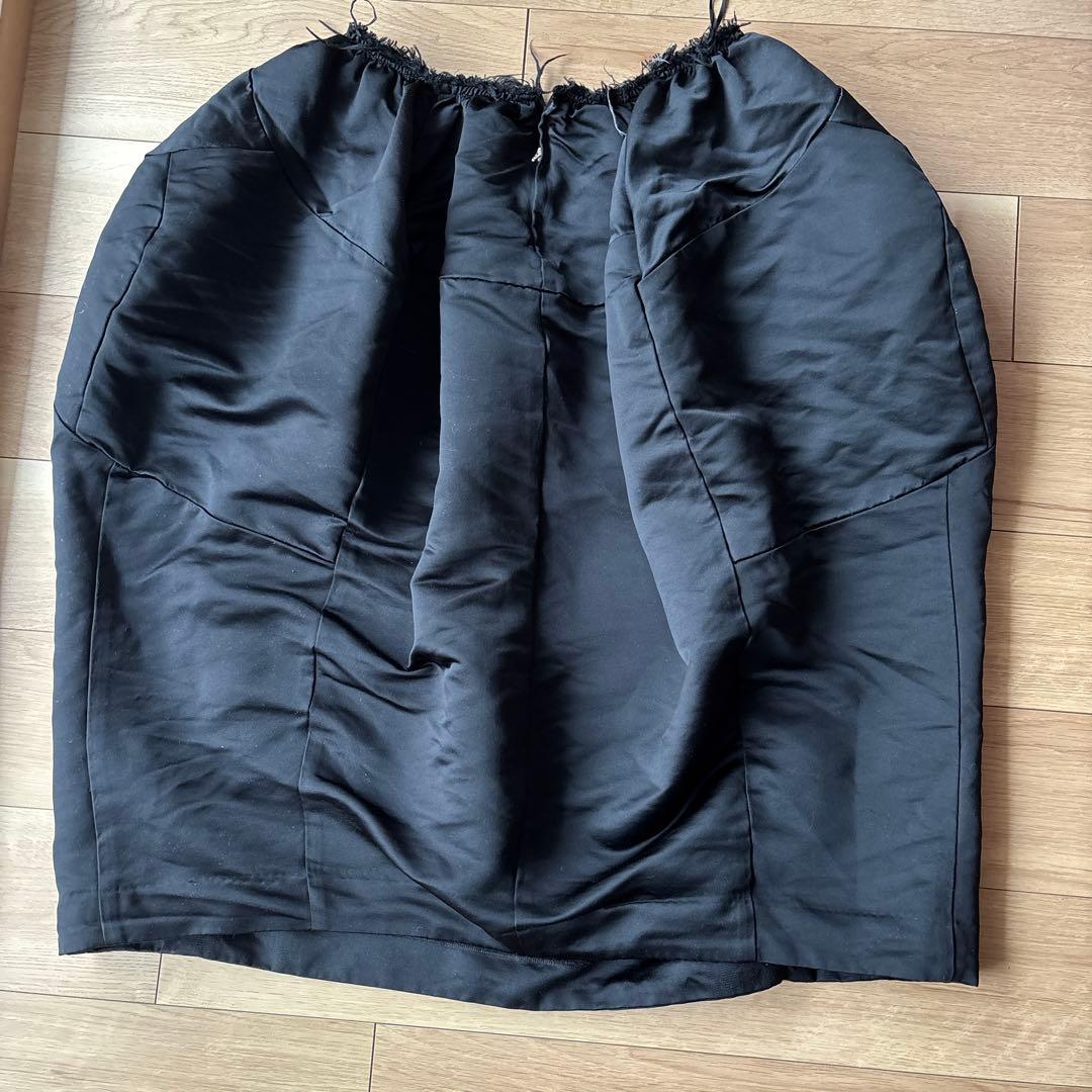 コムデギャルソンバルーン型スカート