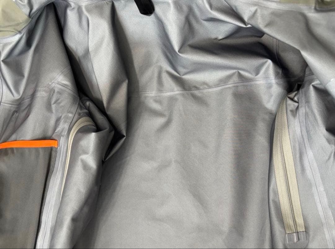 ter様　ARC'TERYX Alpha SV GTX Pro S