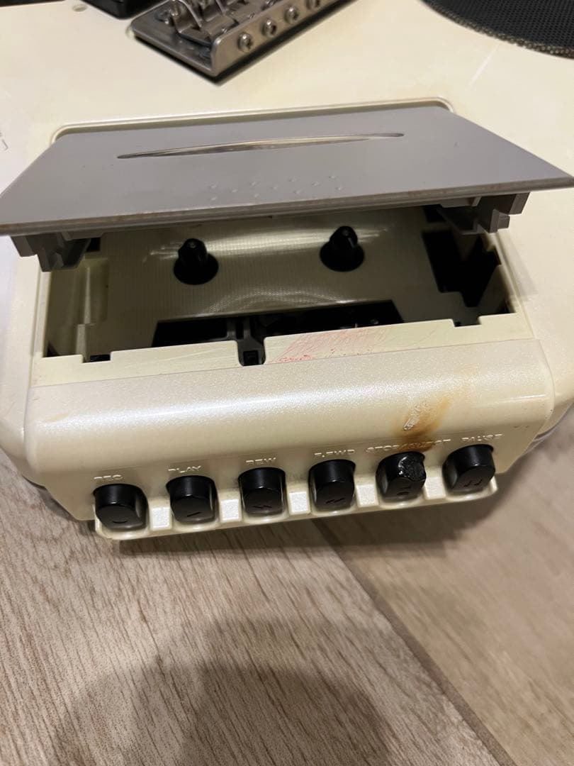 CASIO EG-5 エレキング アンプスピーカー内臓 エレキギター ホワイト