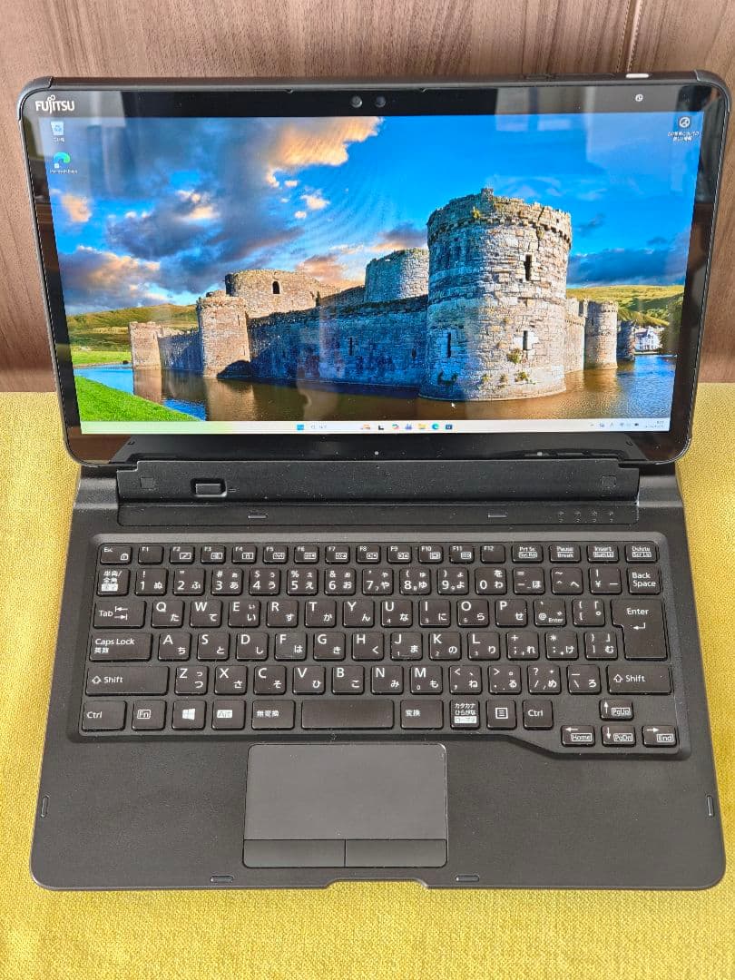 富士通 LIFEBOOK Q7311/FB（2022年モデル）i5 / 8GB