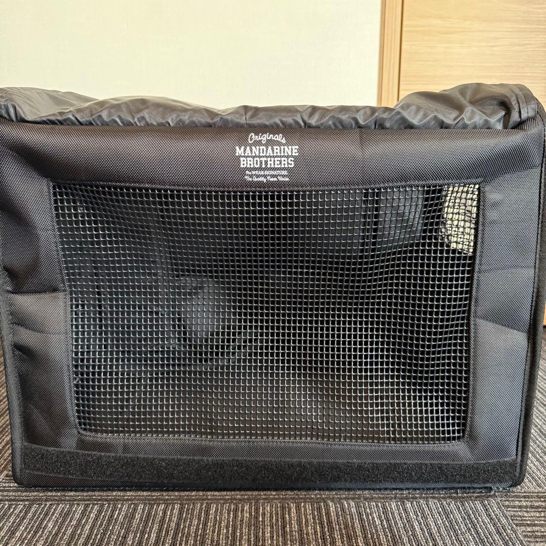 【1回のみ使用】マンダリンブラザーズ　ブラックナイロンリュック L 中型犬用