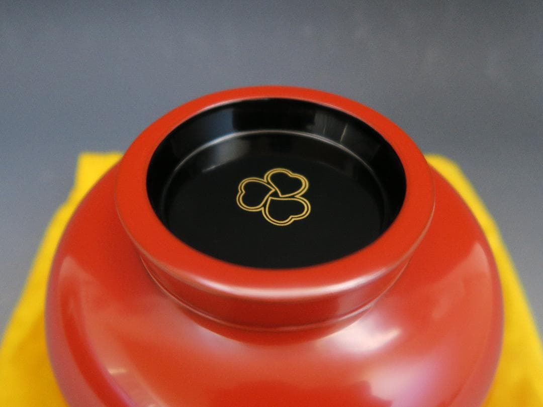 【輪島塗】粥椀 大向高州堂 塗師 富三 朱塗 高台黒塗 一客 天然木 栞 共箱