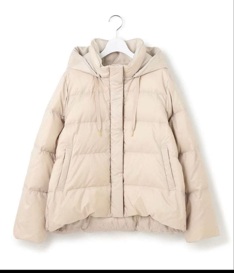 23区今季滝沢眞規子さん着用VERY掲載シレータフタコンパクト ダウンコート34