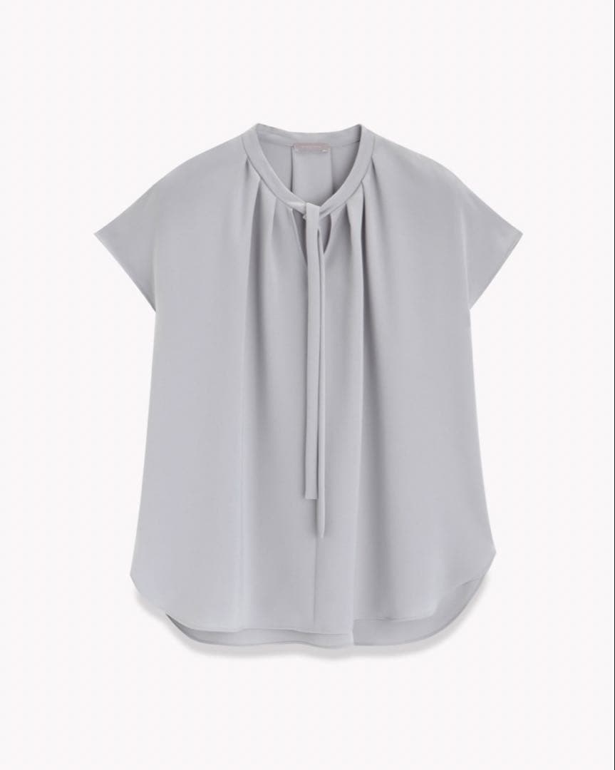 theory luxe 22SS 完売 ウォッシャブル キーネック ブラウス