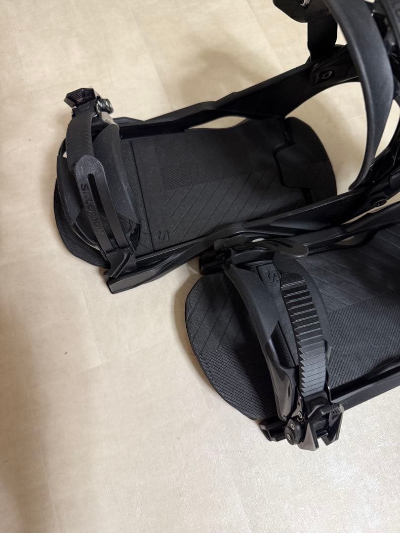 専用SALOMON RHYTHM black Lサイズスノーボード ビンディング