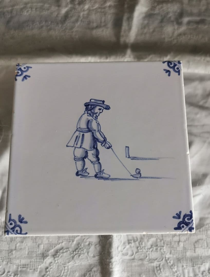 ヴィンテージ/アンティーク デルフト焼タイル コバルト手描 ゴルフショットの紳士