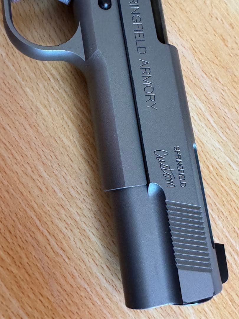 B.W.C SPRINGFIELD V12 CUSTOM H.W. モデルガン