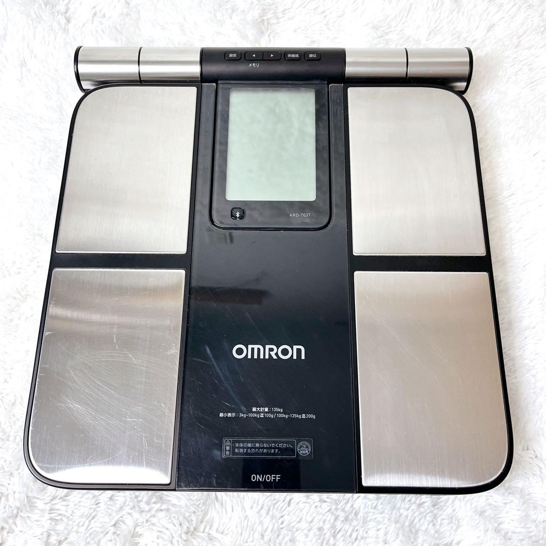 OMRON 体脂肪計・体組成計 KRD-703T