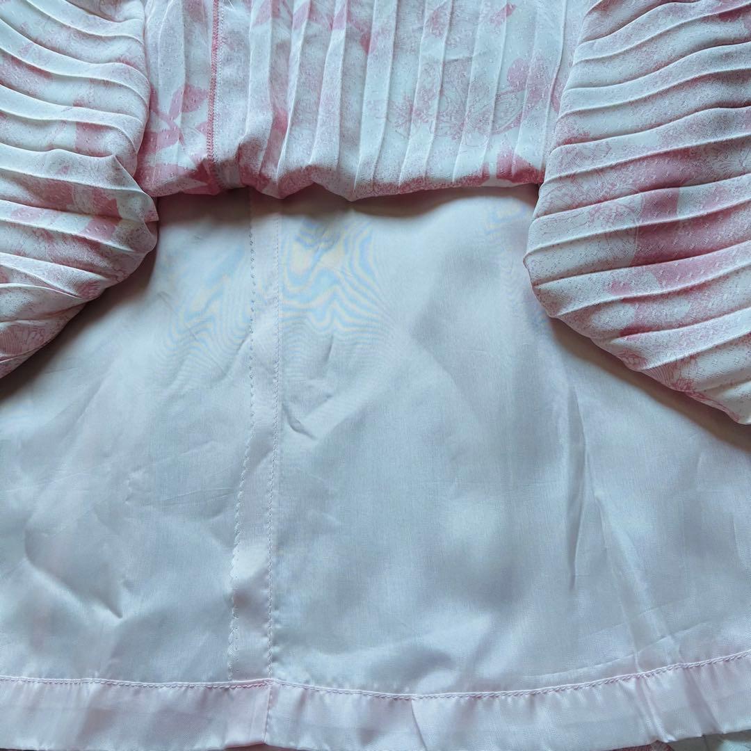 昭和レトロ 花柄プリーツワンピース ロング丈 長袖 白　ピンク　蝶々