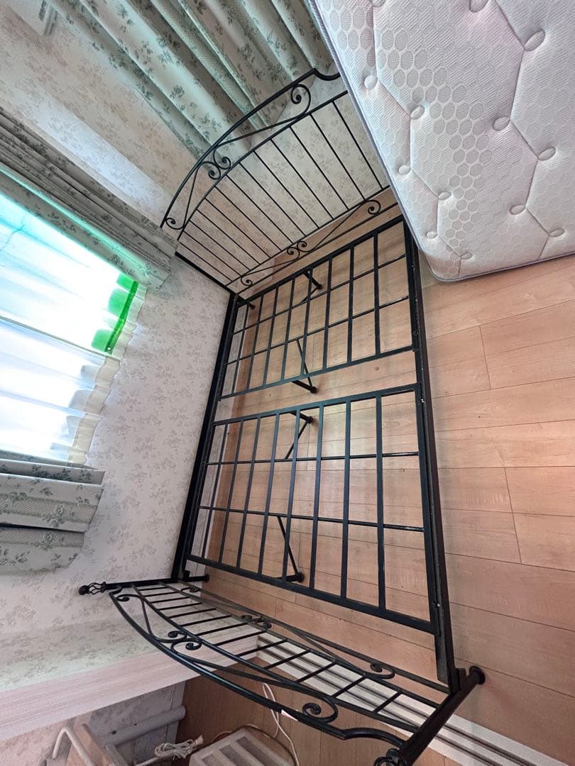 千葉発 アイアンベッドフレーム ダブル 大塚家具