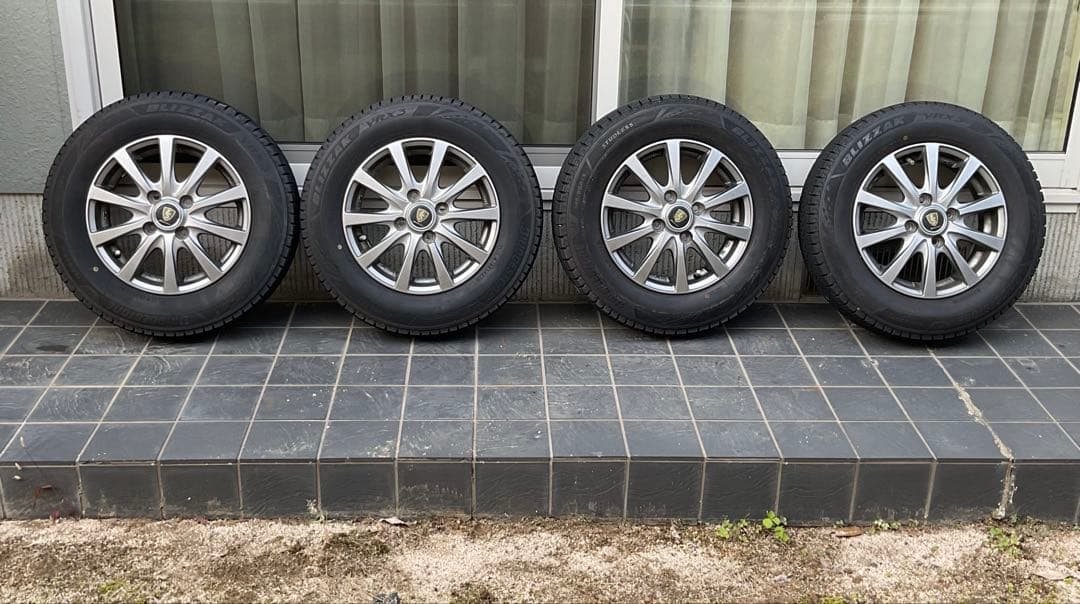 専用です　ブリヂストン スタットレスタイヤ VRX3 2023年製2本