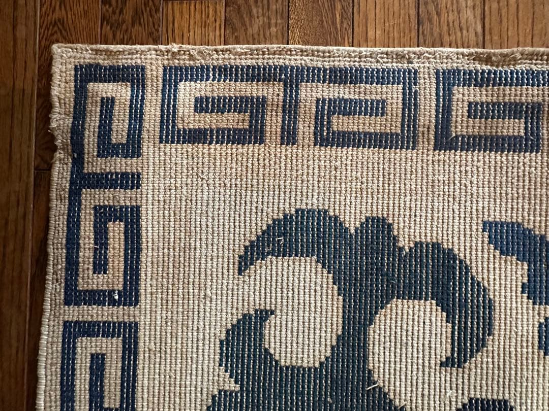 ビンテージ赤穂段通　伝統柄　専門家による修復とクリーニング済み