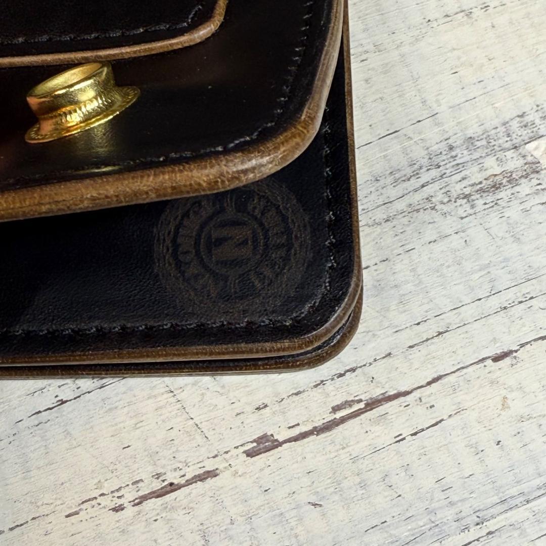 【トラッカーウォレット ロング 3層】ホースバット ゴールド universal