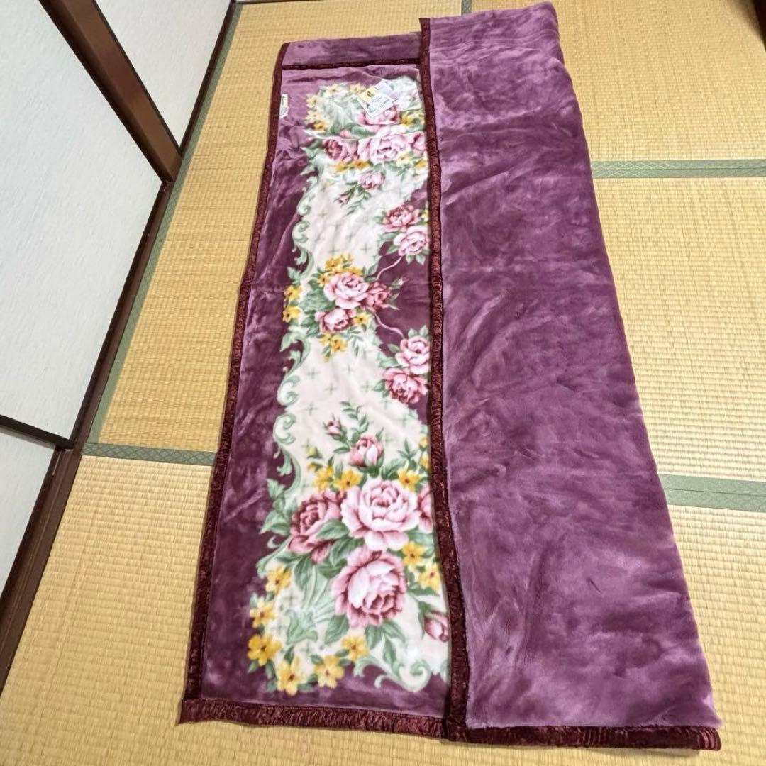 【日本製】美品　ロマンス小杉　2枚合わせ毛布　厚め　シングルサイズ140×200