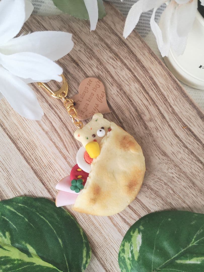 ♡ピタパンサンド♡　フェイクスイーツ　チャーム　樹脂粘土　キーホルダー