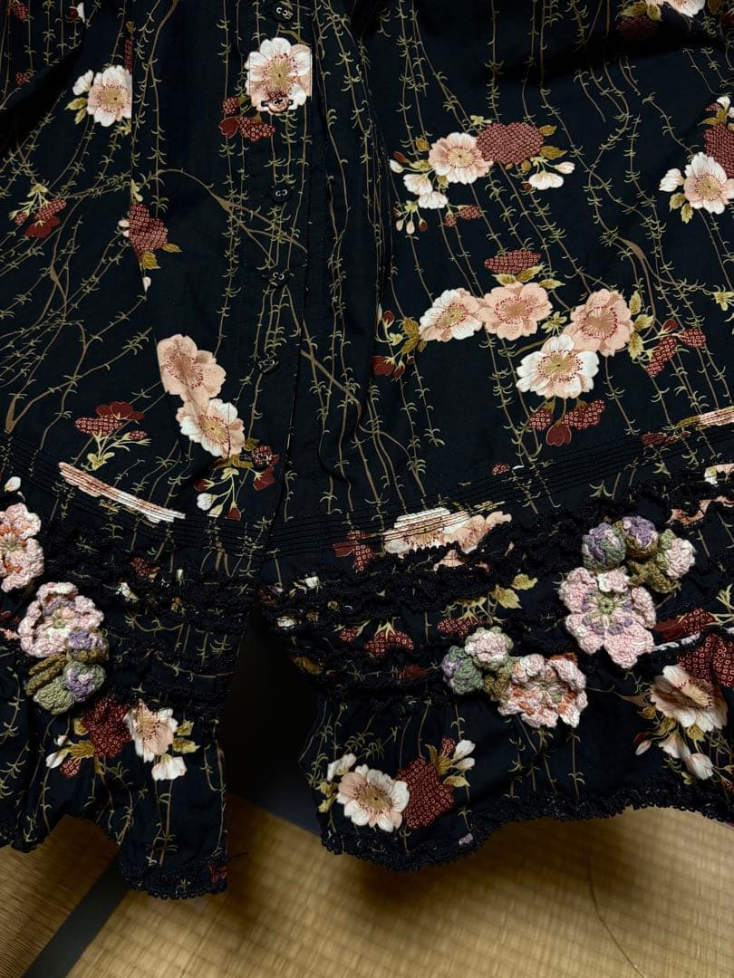 カネコイサオ　桜と柳　桜モチーフが可愛いスカート