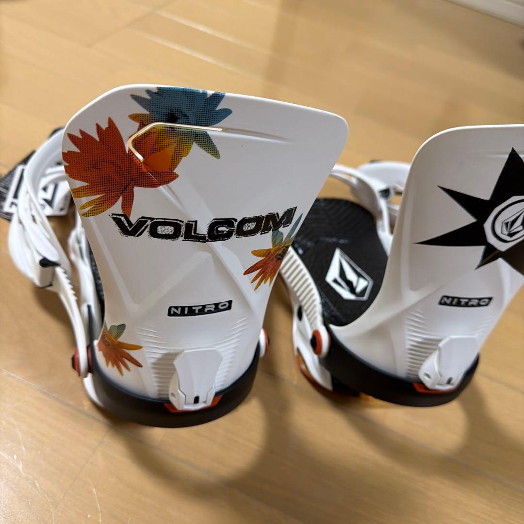 VOLCOM✖️NITRO バインディング