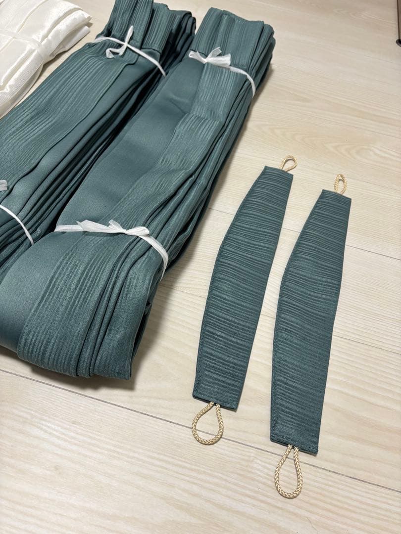 【リリカラ】ダークグリーン・レースカーテンセット/オーダー品