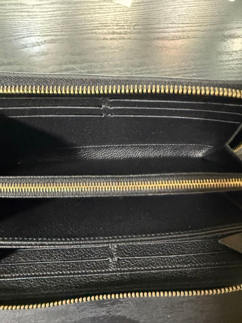 Louis Vuitton ブラックレザー 長財布