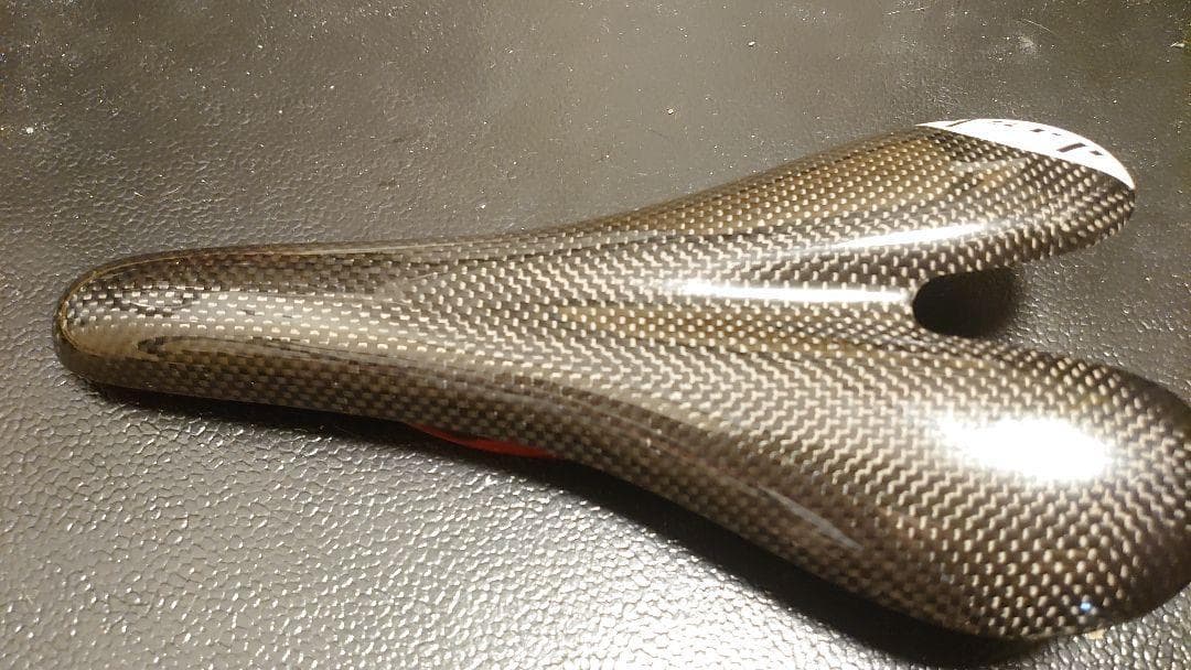 Dash cycles m4 ダッシュサイクルズ カーボンサドル 47g