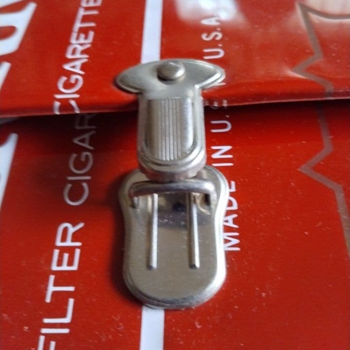 昭和のタバコ柄のカセットテープ入れ2個組