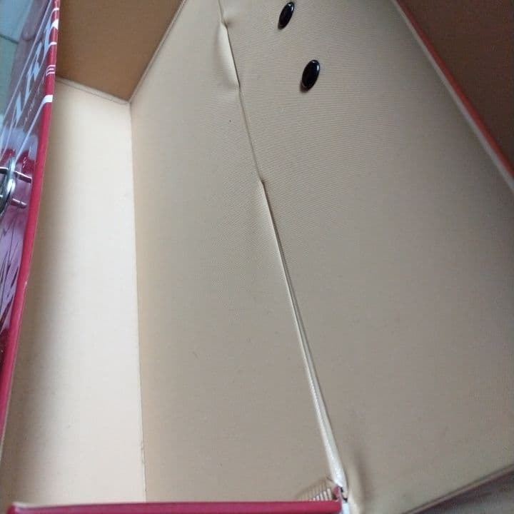 昭和のタバコ柄のカセットテープ入れ2個組