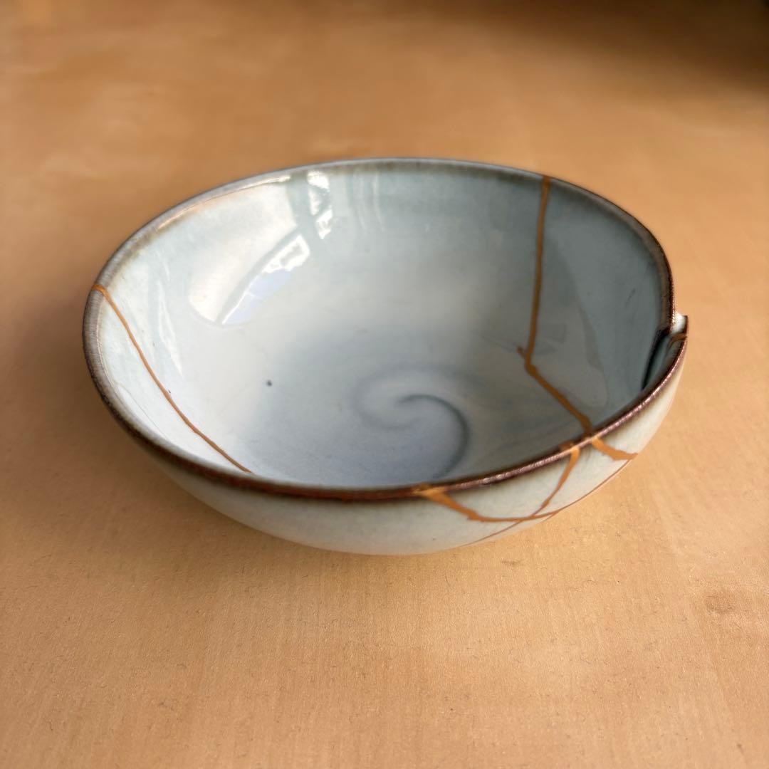 KINTSUGI　金継ぎ修復済　伝統金継ぎ　煮物鉢　椀