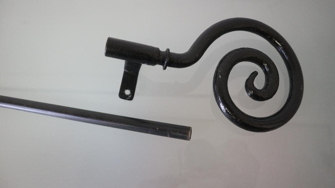 アイアンカーテンレール