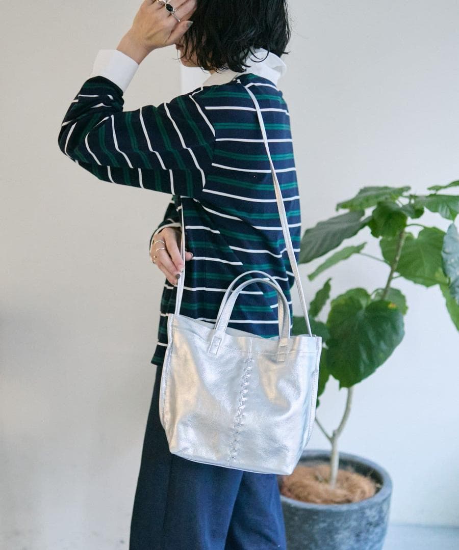 【新品】ear PAPILLONNER イアパピヨネ レザートートバッグ